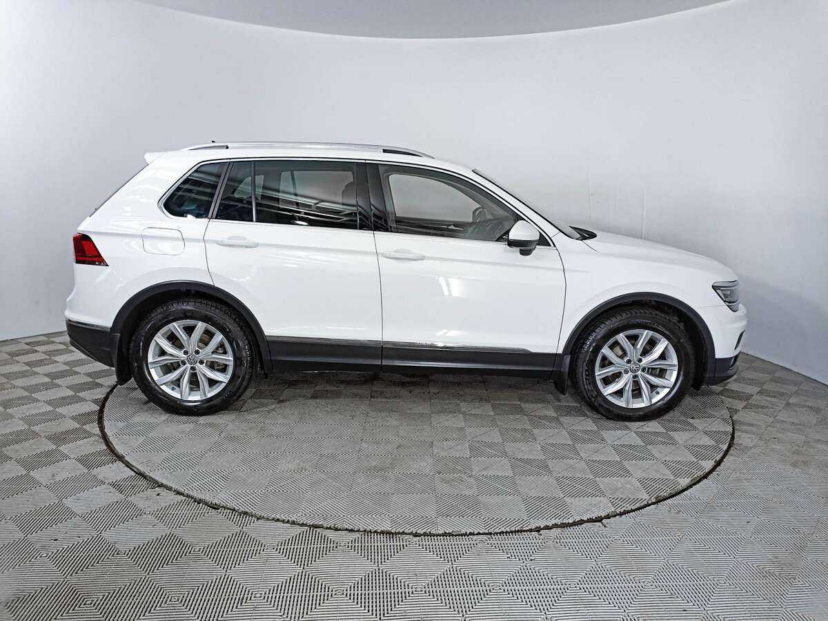 Volkswagen Tiguan с пробегом — 2017 год. Фото: #3