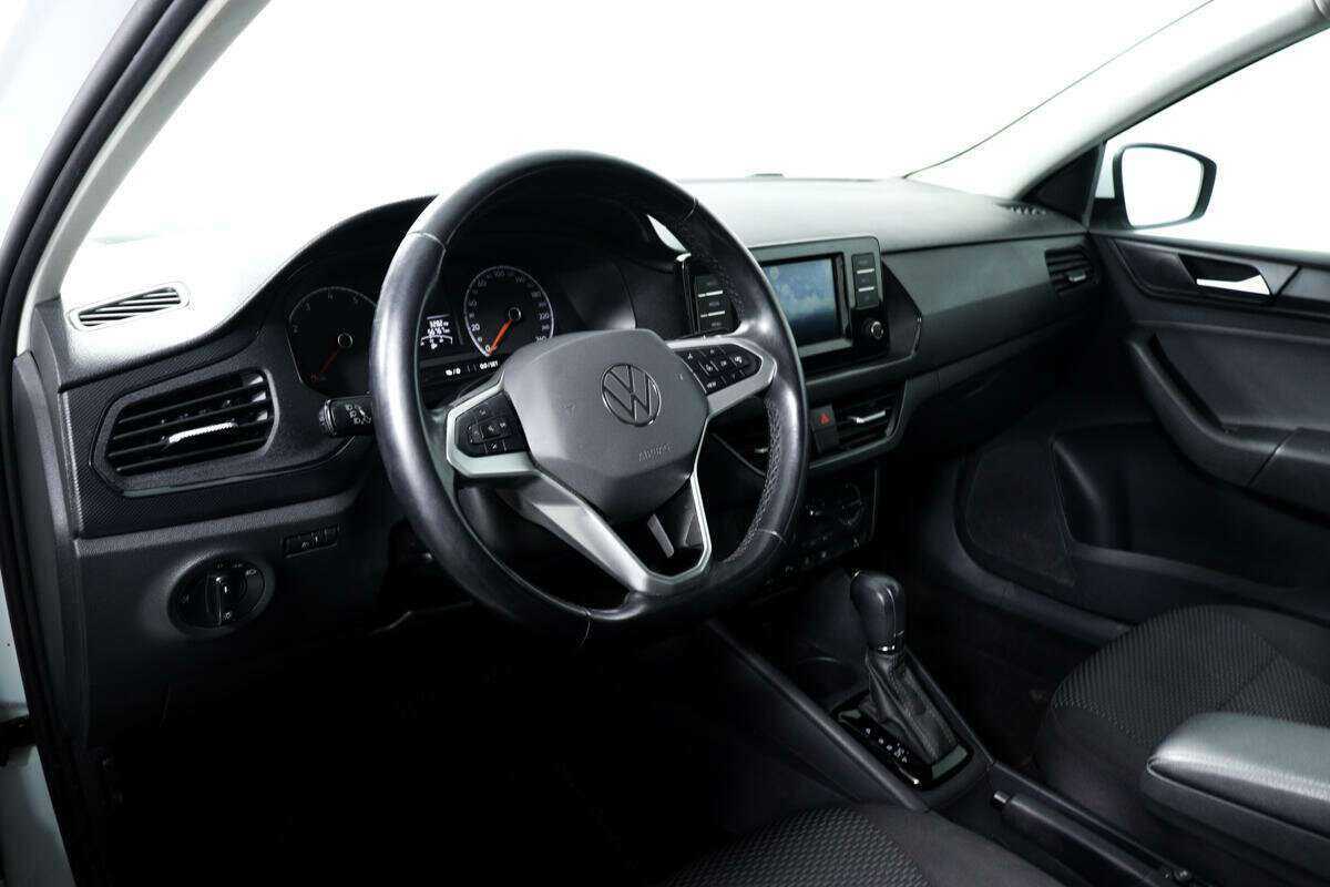 Volkswagen Polo с пробегом — 2020 год. Фото: #12