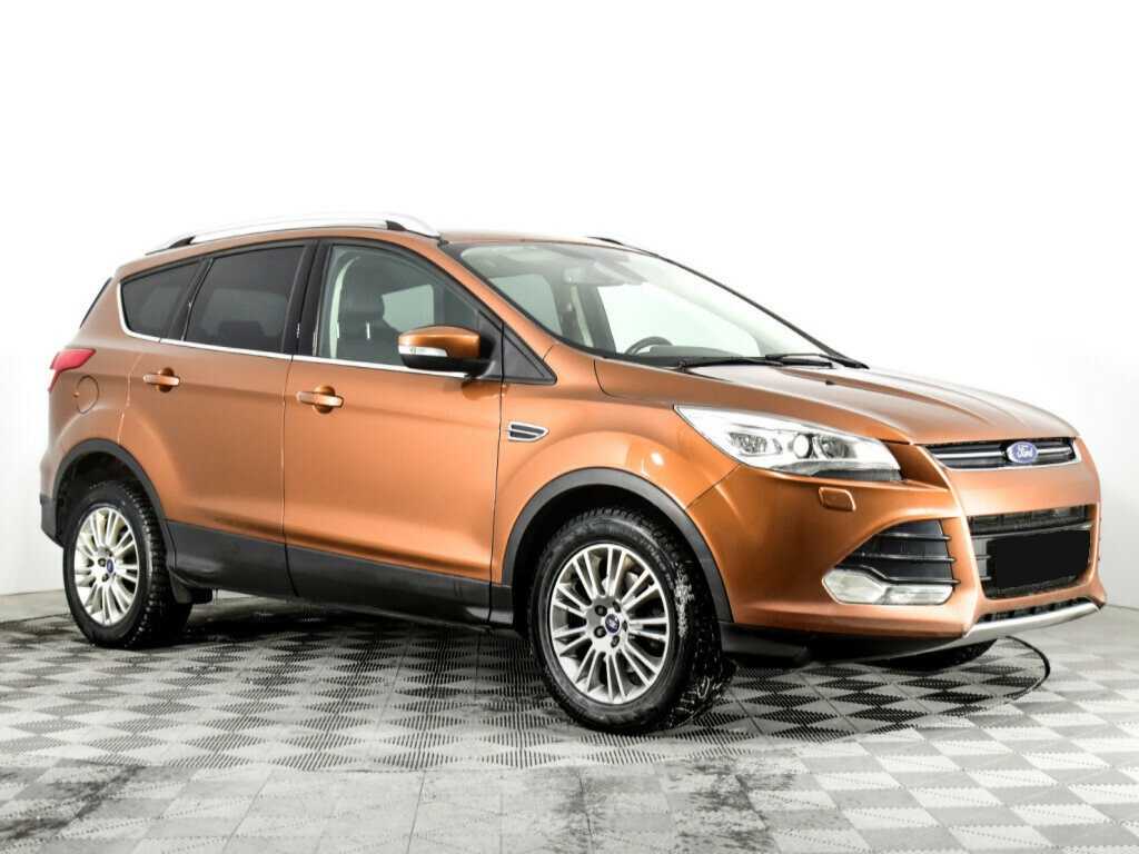 Ford Kuga с пробегом — 2016 год. Фото: #2