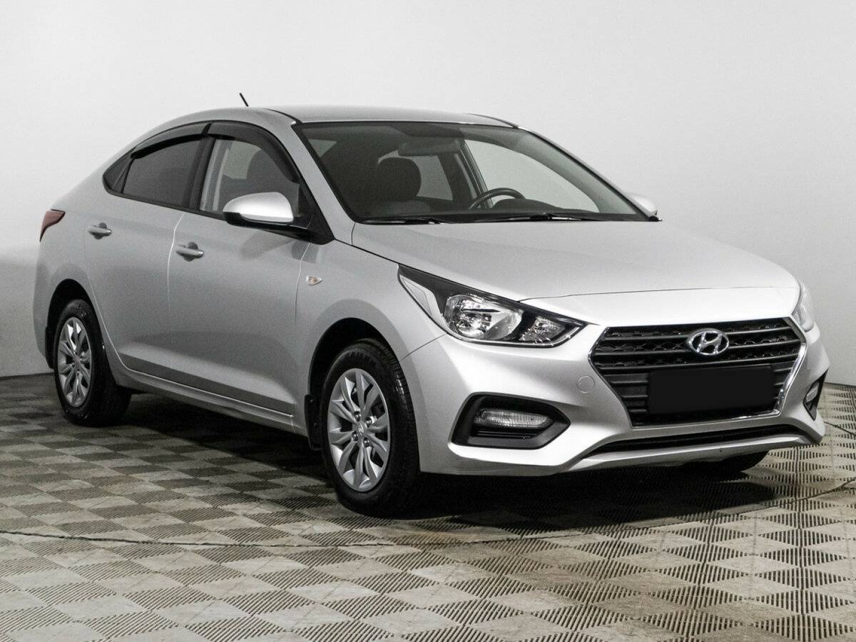 Hyundai Solaris с пробегом — 2017 год. Фото: #2