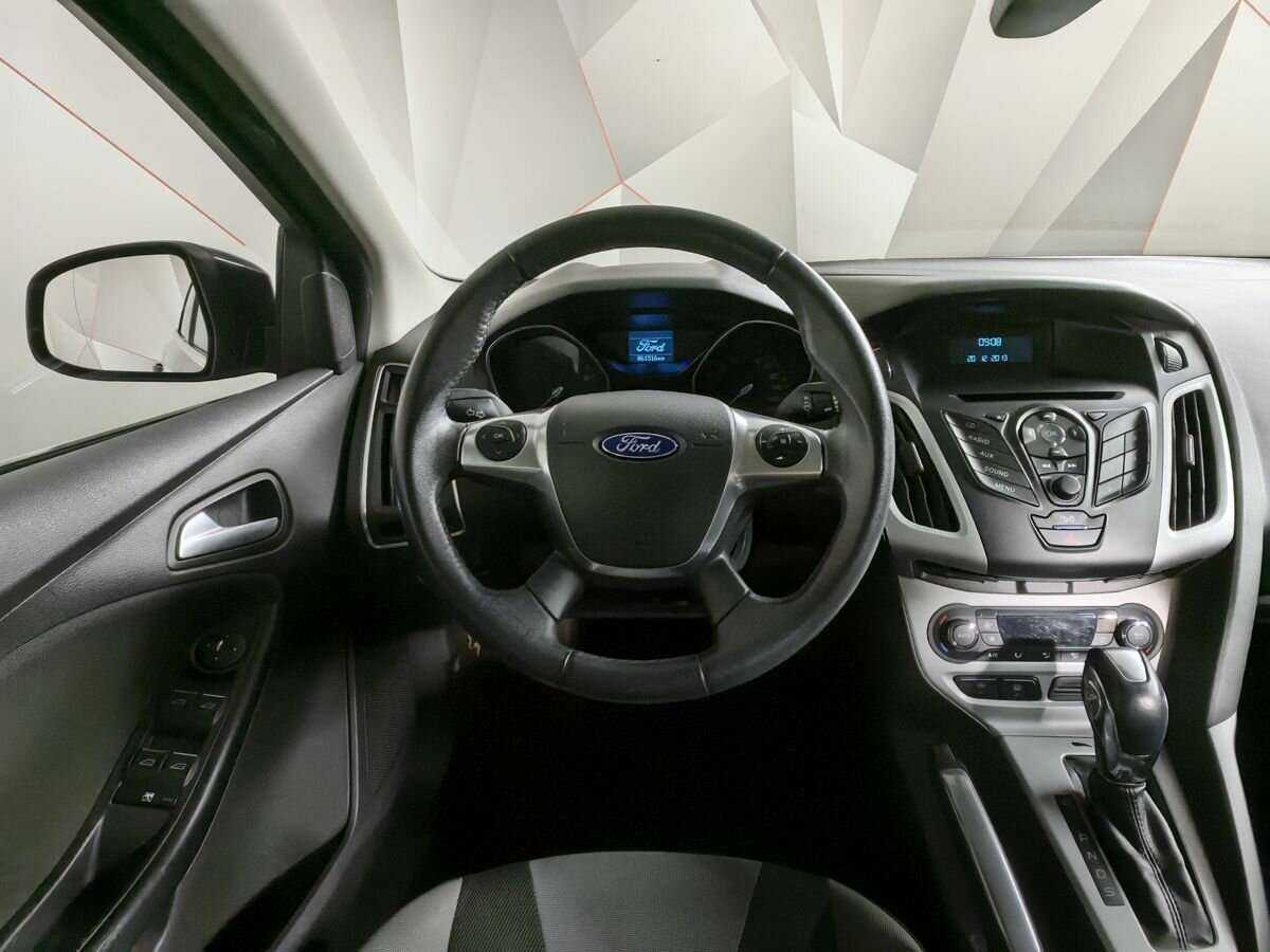 Ford Focus с пробегом — 2012 год. Фото: #14