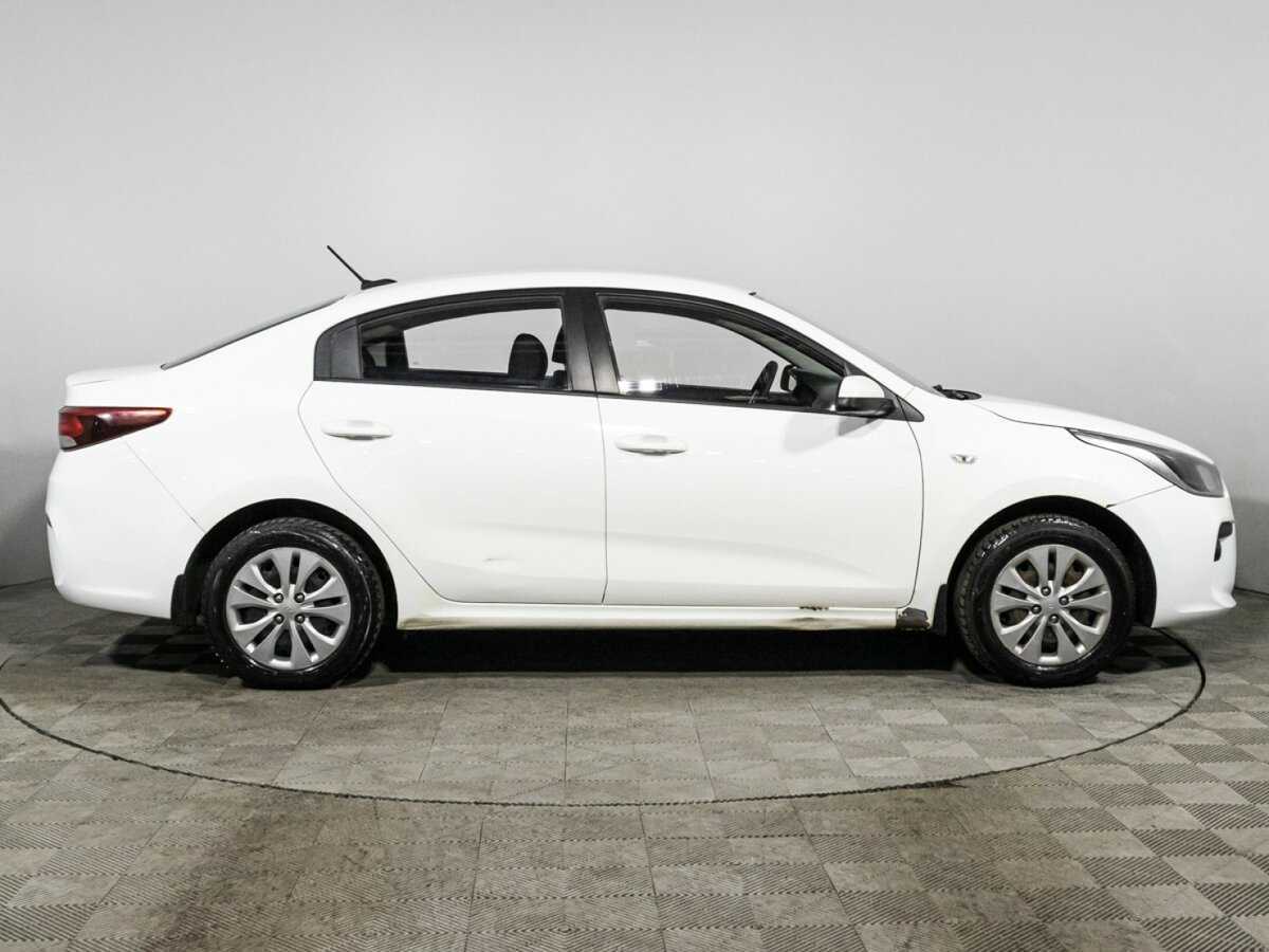 Kia Rio с пробегом — 2018 год. Фото: #3