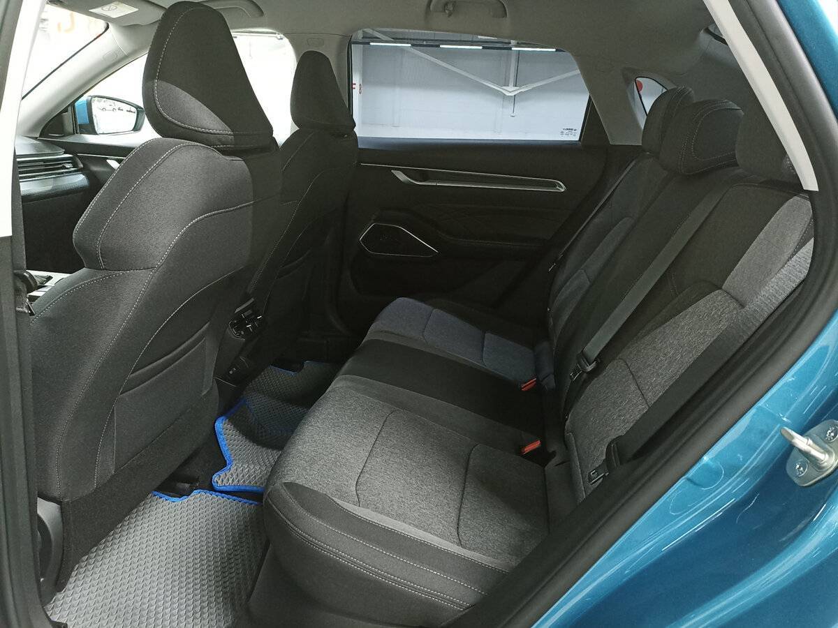 Geely Emgrand с пробегом — 2023 год. Фото: #11