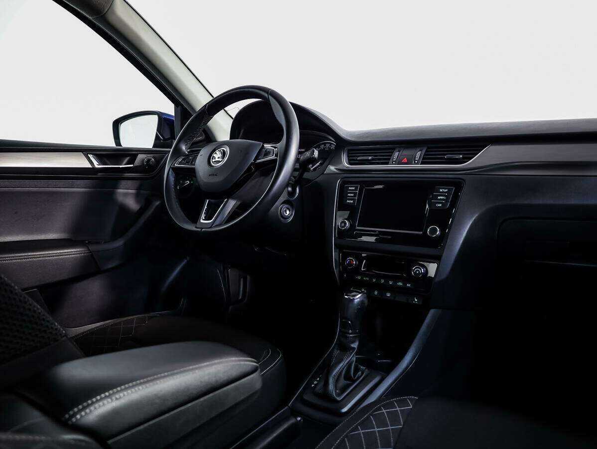 Skoda Rapid с пробегом — 2018 год. Фото: #7