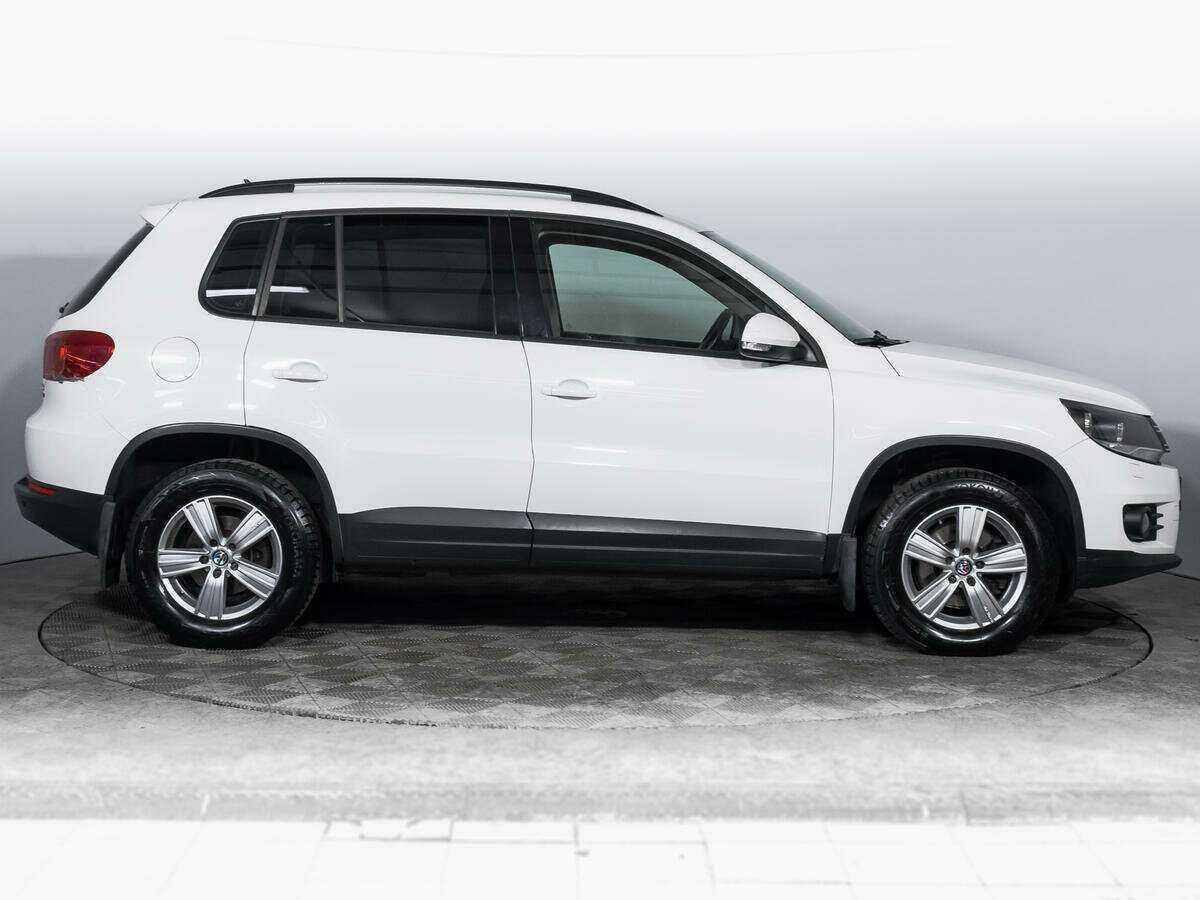 Volkswagen Tiguan с пробегом — 2012 год. Фото: #3