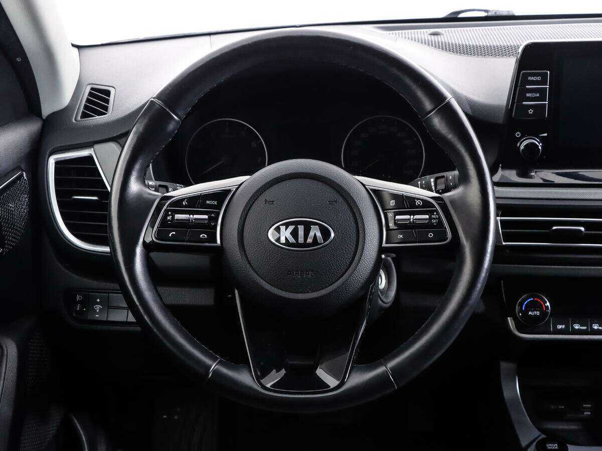 Kia Seltos с пробегом — 2020 год. Фото: #10