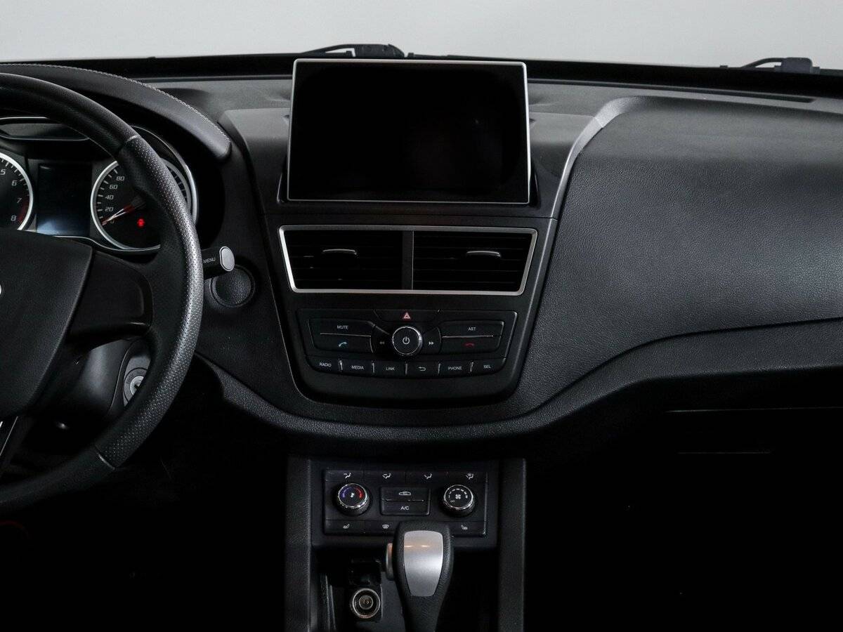 FAW Besturn X40 с пробегом — 2021 год. Фото: #10