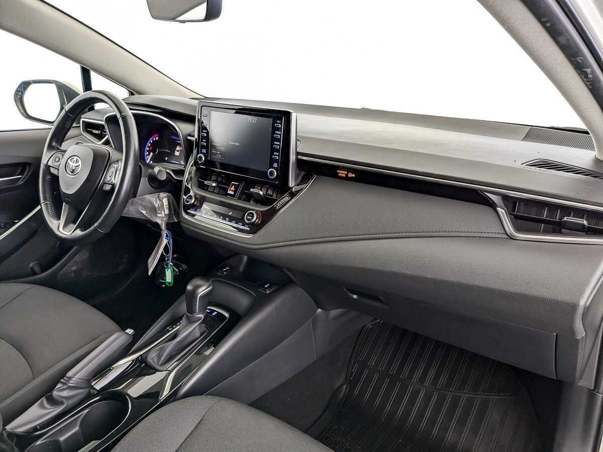Toyota Corolla с пробегом — 2019 год. Фото: #10