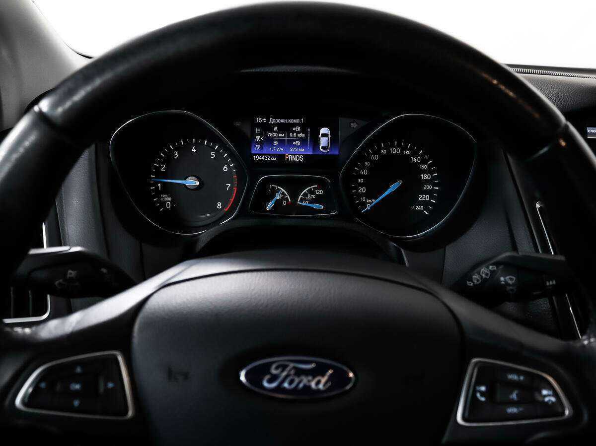Ford Focus с пробегом — 2016 год. Фото: #16