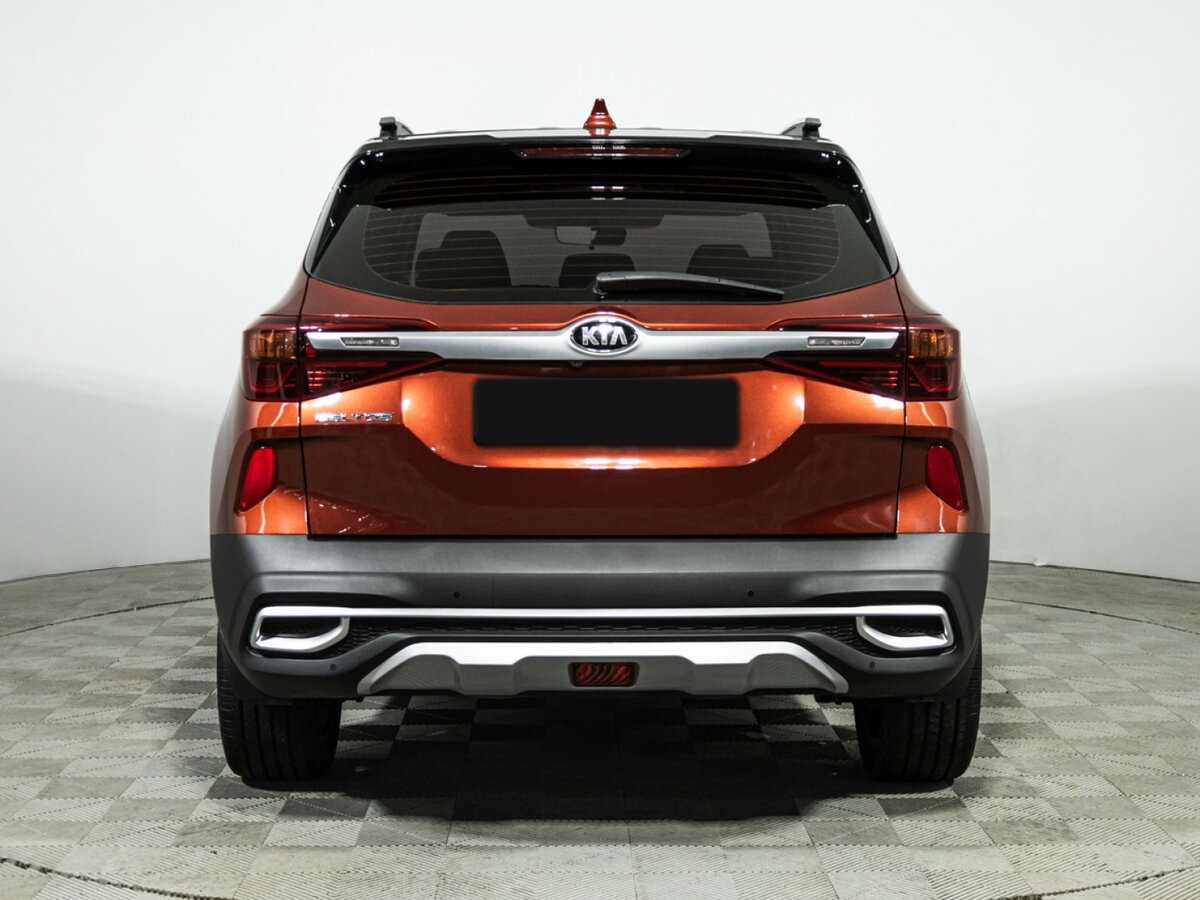 Kia Seltos с пробегом — 2020 год. Фото: #5