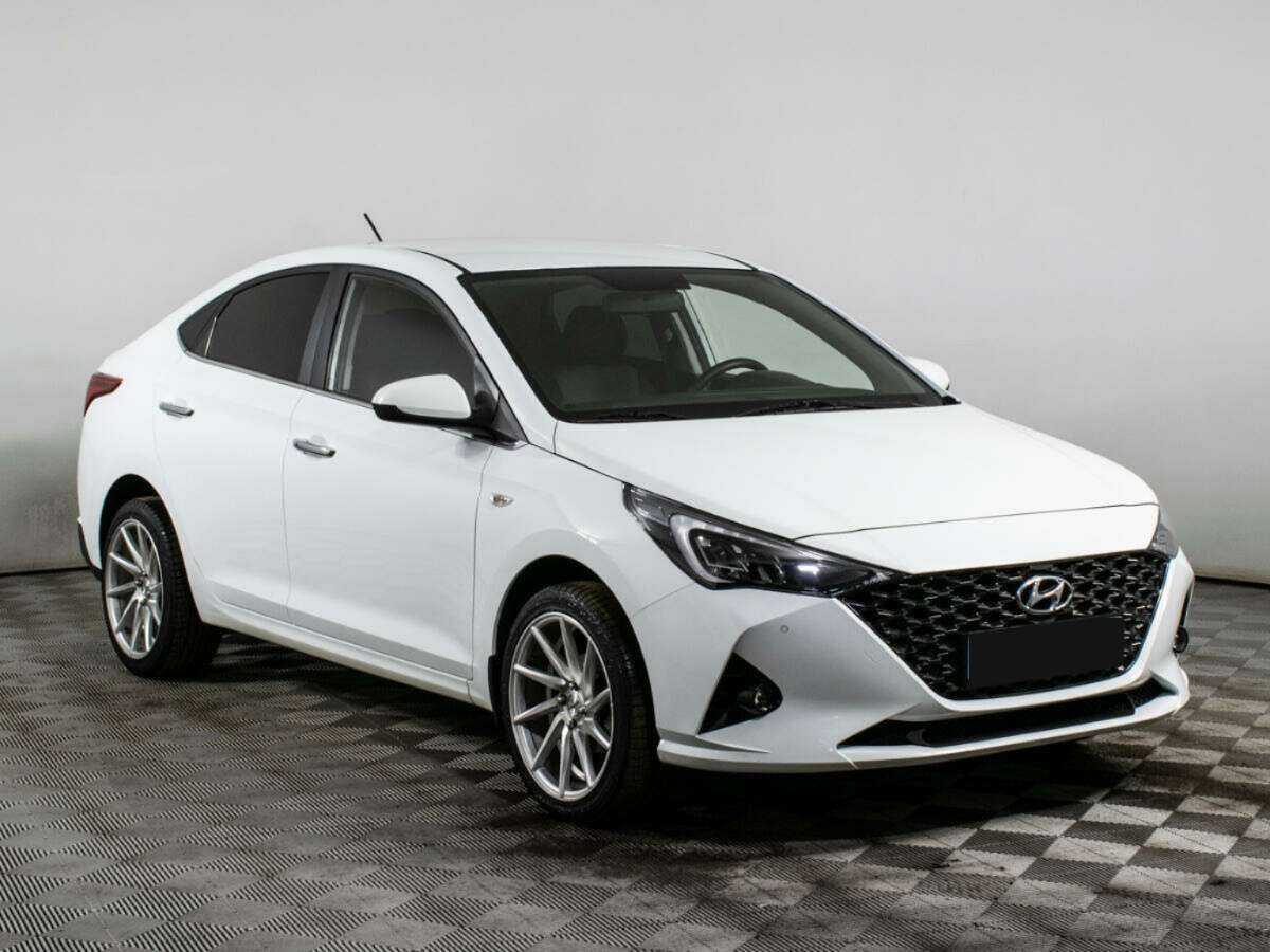 Hyundai Solaris с пробегом — 2020 год. Фото: #11