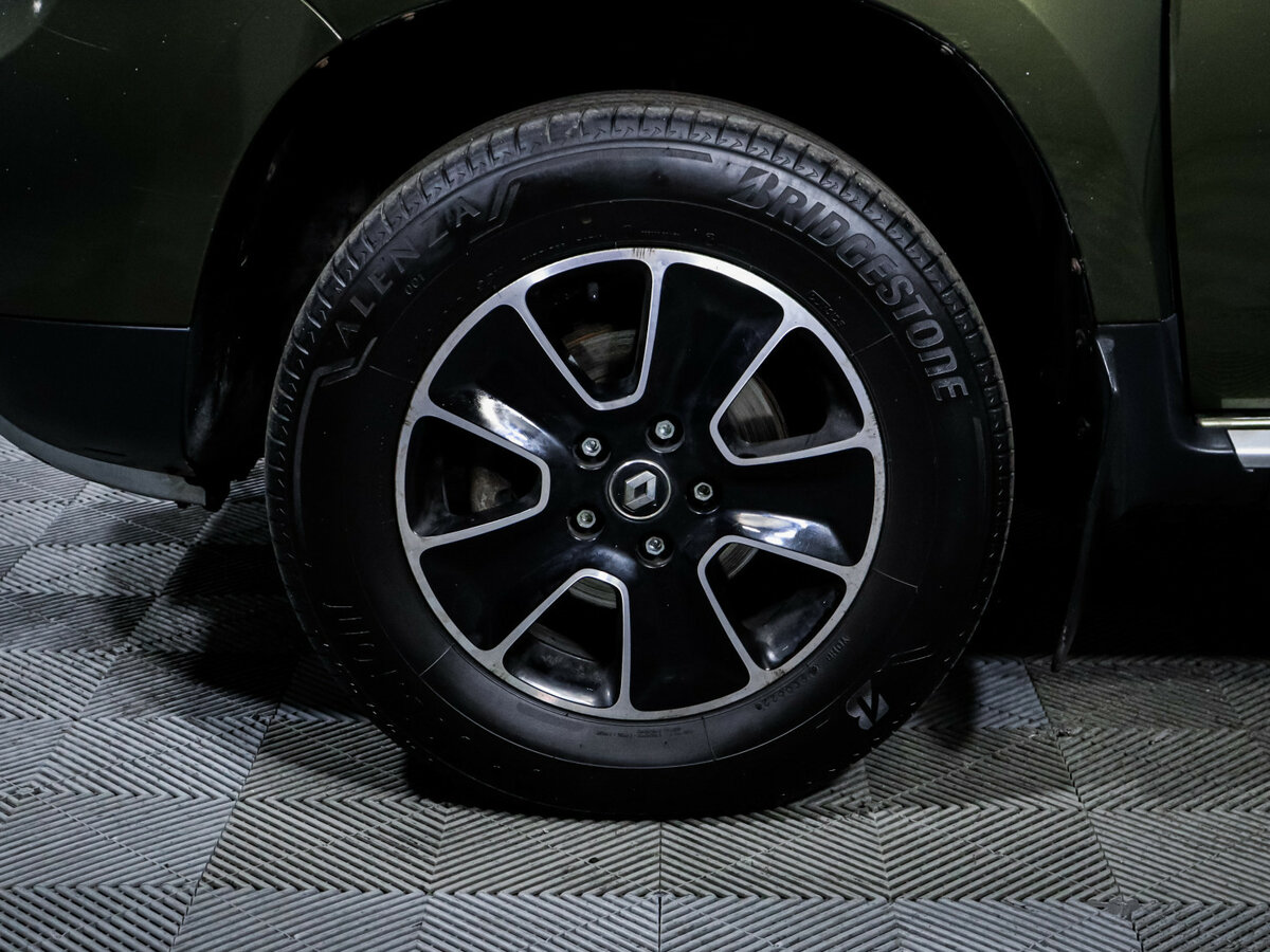 Renault Duster с пробегом — 2017 год. Фото: #12
