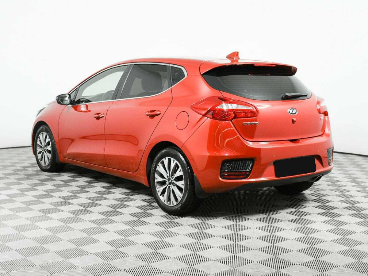 Kia Ceed с пробегом — 2017 год. Фото: #6
