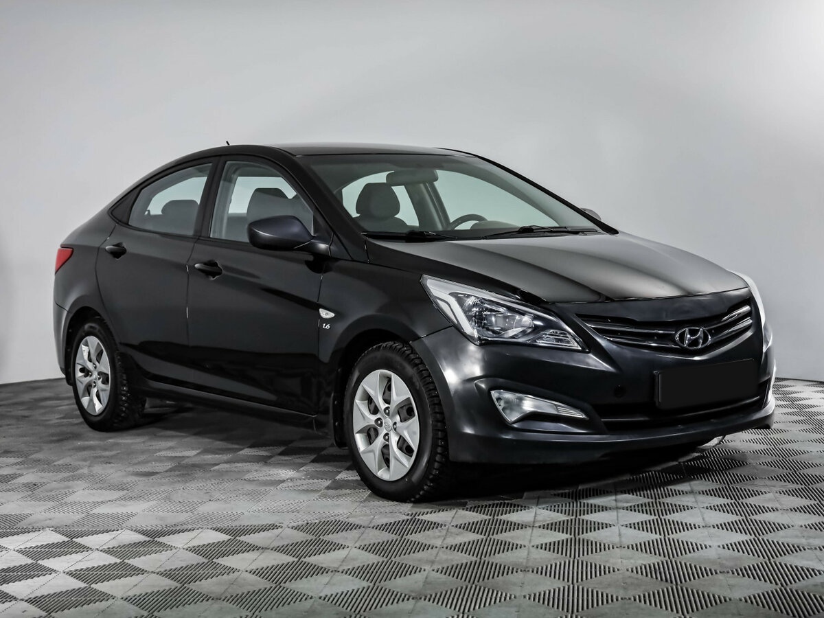 Hyundai Solaris с пробегом — 2016 год. Фото: #2