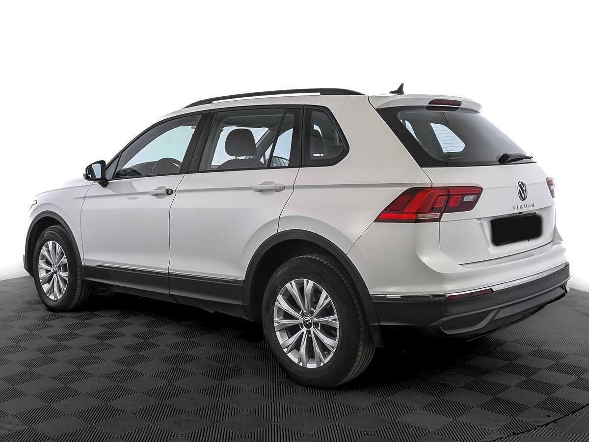 Volkswagen Tiguan с пробегом — 2021 год. Фото: #6