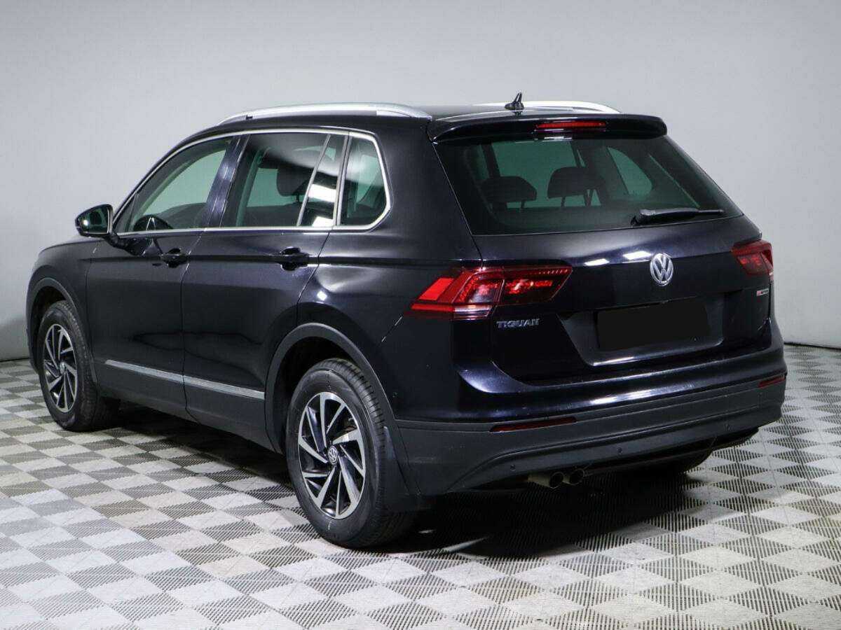 Volkswagen Tiguan с пробегом — 2018 год. Фото: #4
