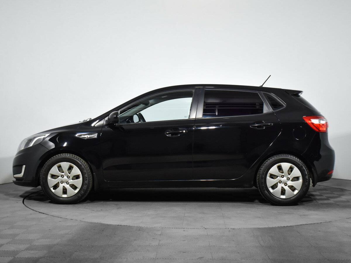 Kia Rio с пробегом — 2012 год. Фото: #7