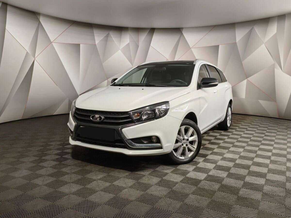 Lada (ВАЗ) Vesta с пробегом — 2021 год. Посмотреть фото