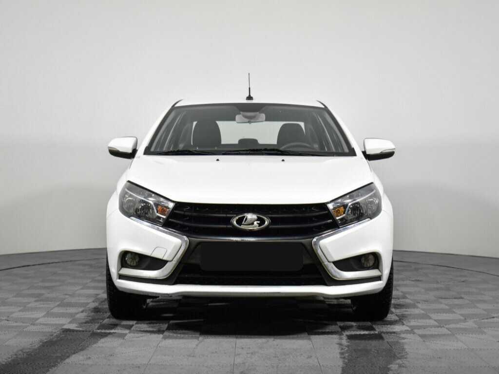 Lada (ВАЗ) Vesta с пробегом — 2016 год. Фото: #1