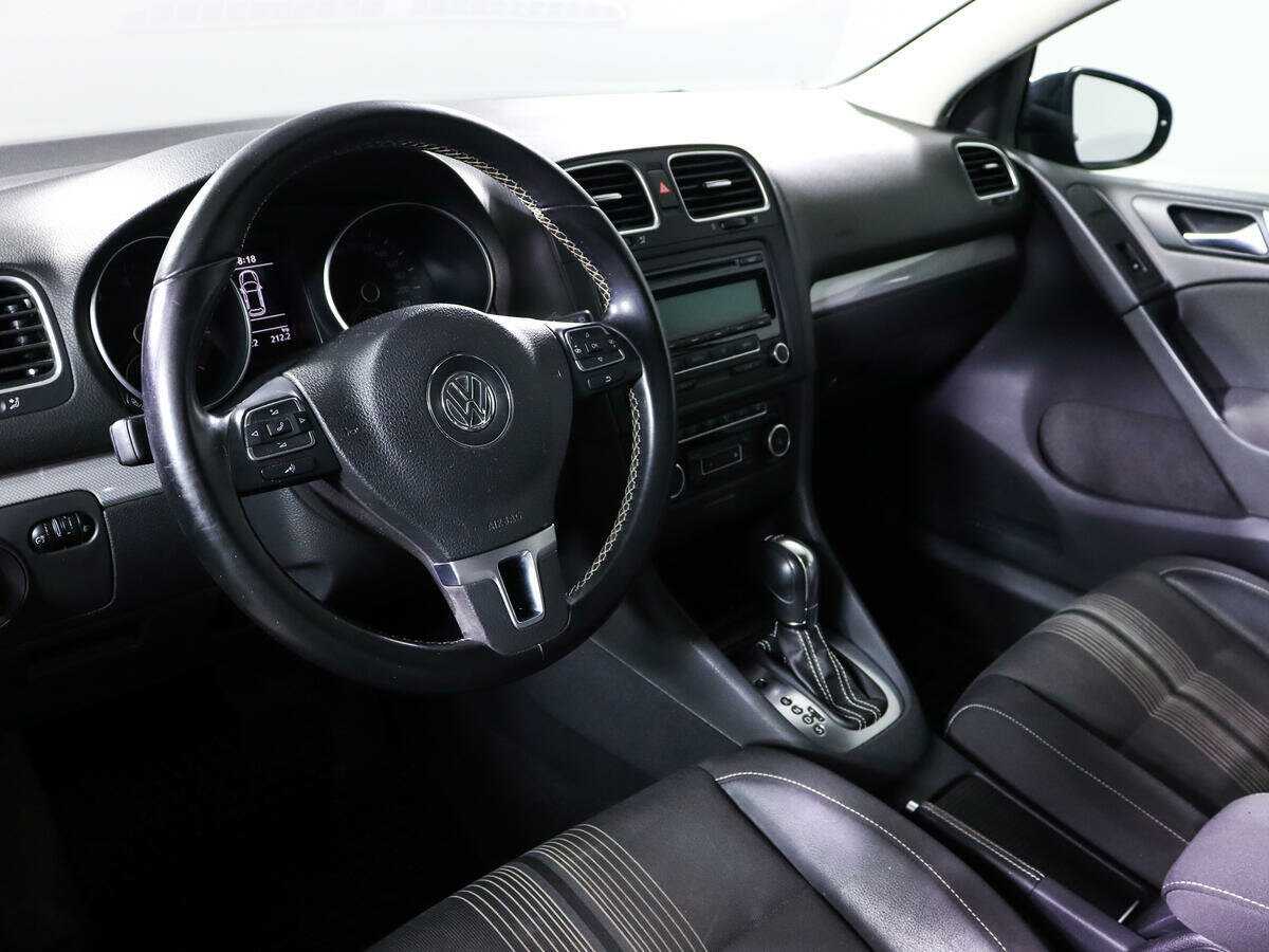 Volkswagen Golf с пробегом — 2012 год. Фото: #11