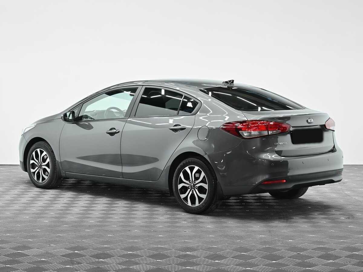 Kia Cerato с пробегом — 2019 год. Фото: #3
