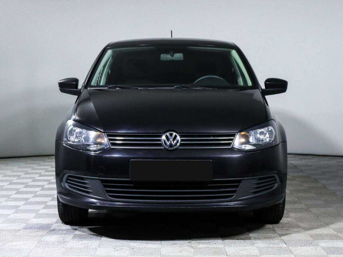 Volkswagen Polo с пробегом — 2014 год. Фото: #1