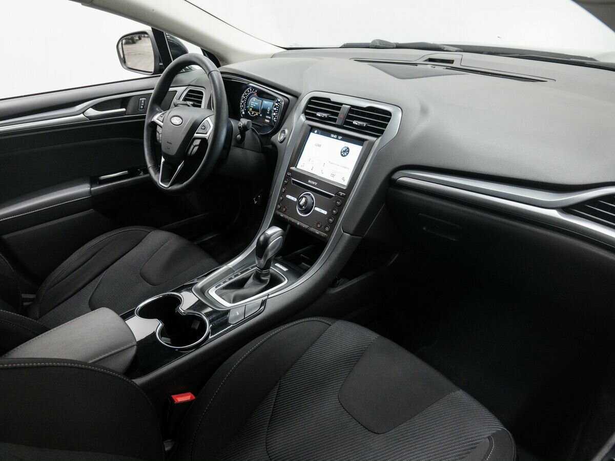 Ford Mondeo с пробегом — 2017 год. Фото: #7