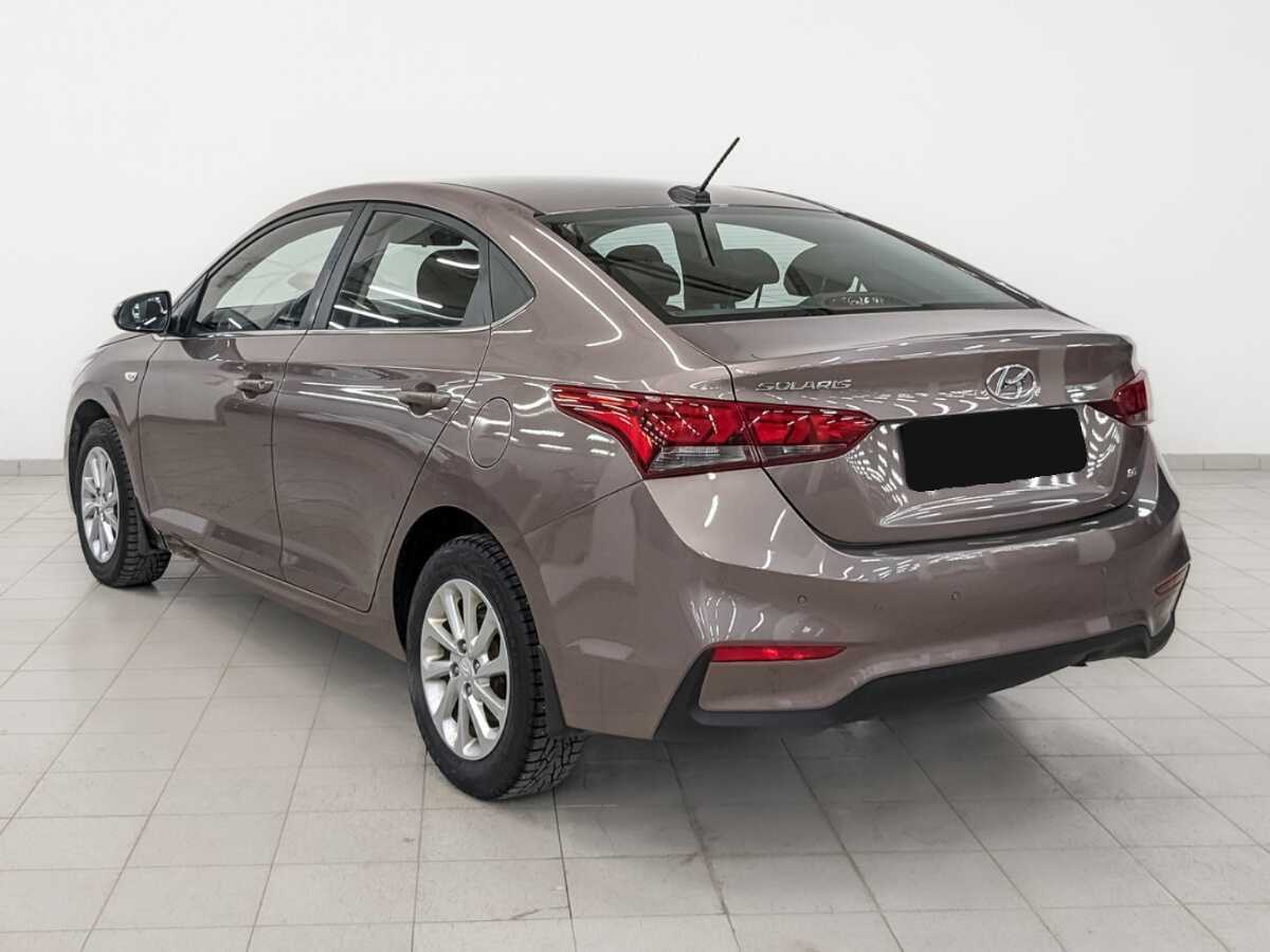 Hyundai Solaris с пробегом — 2018 год. Фото: #6