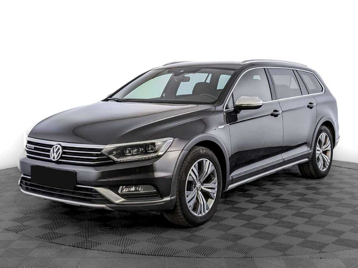 Volkswagen Passat с пробегом — 2018 год. Посмотреть фото