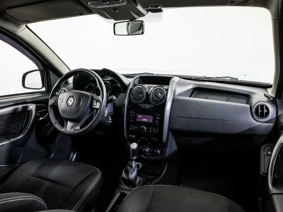 Renault Duster с пробегом — 2016 год. Фото: #4