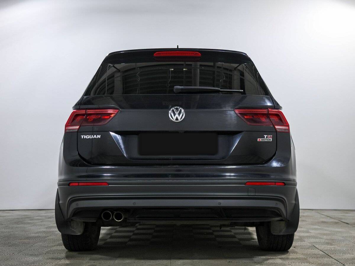 Volkswagen Tiguan с пробегом — 2017 год. Фото: #4