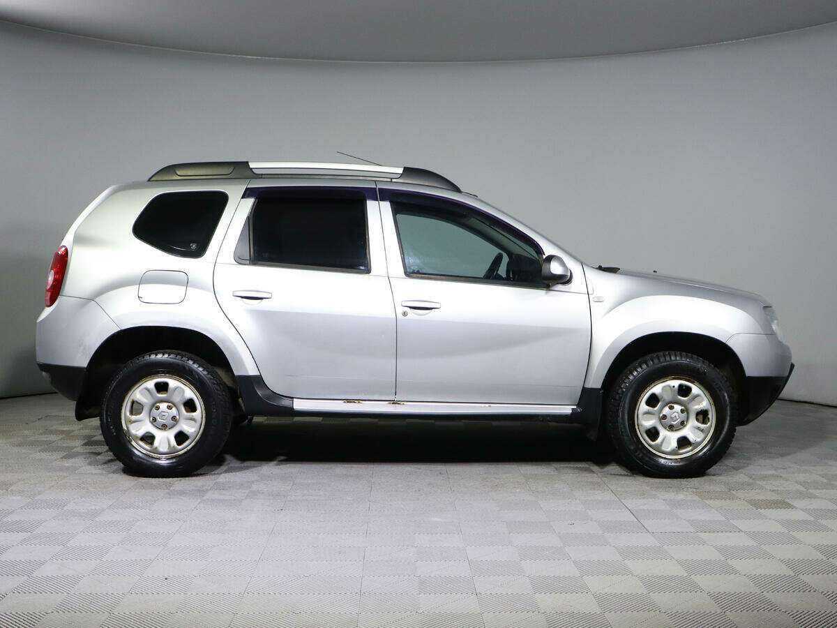 Renault Duster с пробегом — 2012 год. Фото: #3