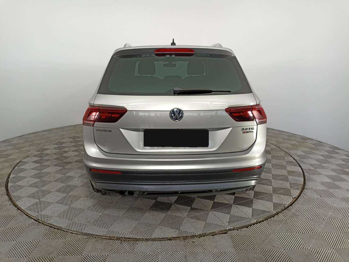 Volkswagen Tiguan с пробегом — 2017 год. Фото: #5