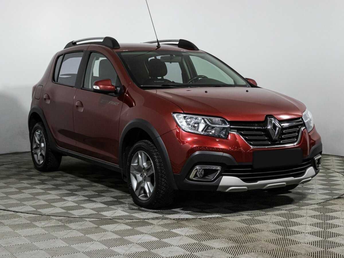 Renault Sandero с пробегом — 2021 год. Фото: #2