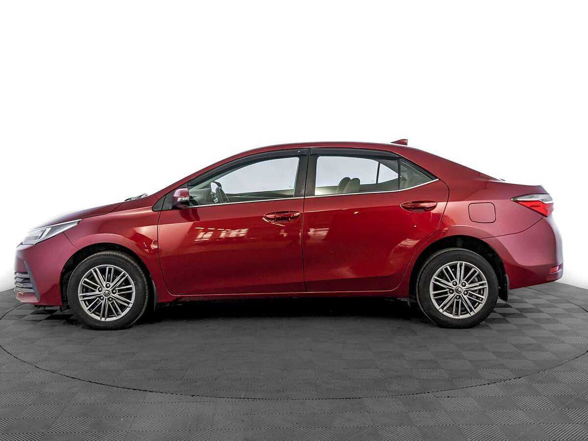 Toyota Corolla с пробегом — 2018 год. Фото: #6