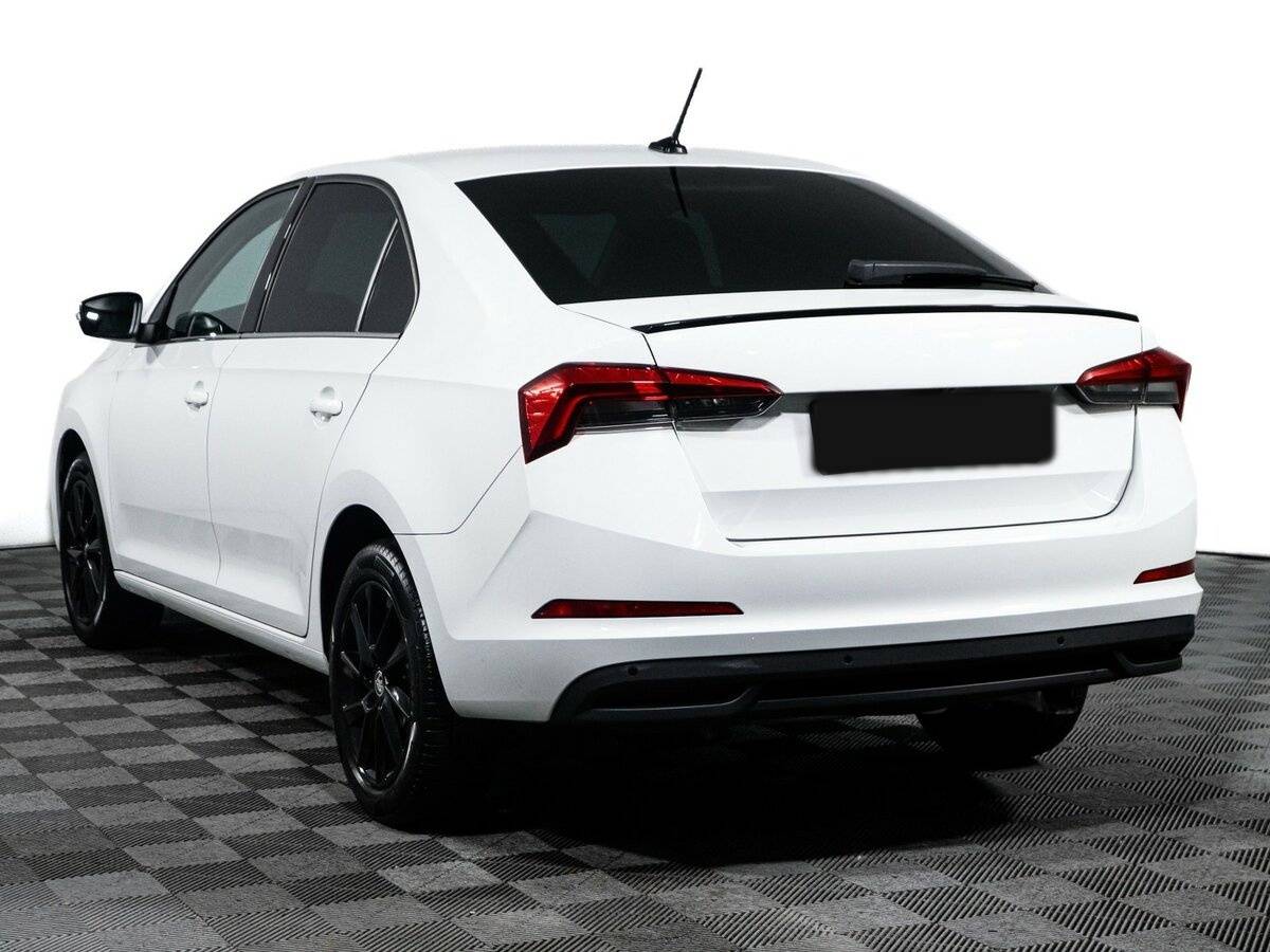 Skoda Rapid с пробегом — 2022 год. Фото: #6