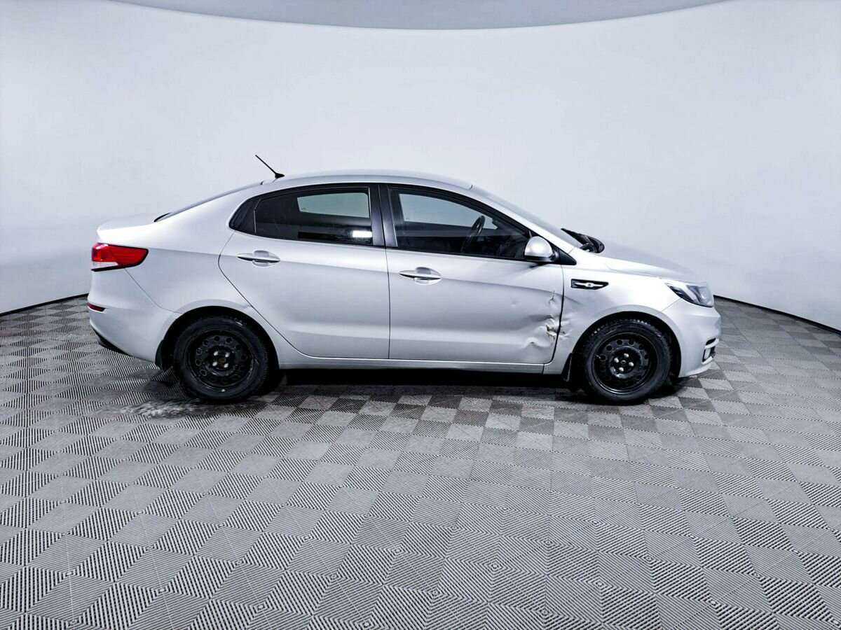 Kia Rio с пробегом — 2015 год. Фото: #3