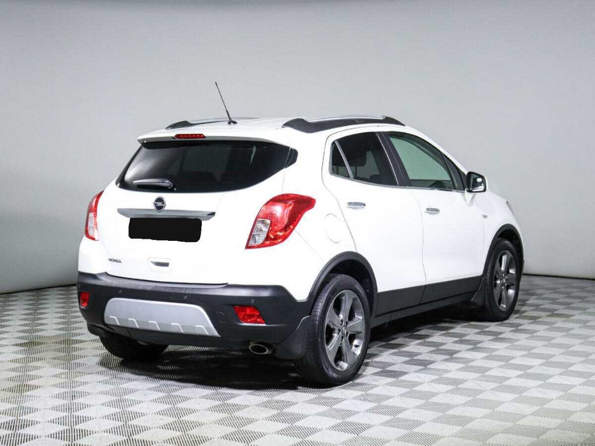 Opel Mokka с пробегом — 2014 год. Фото: #3