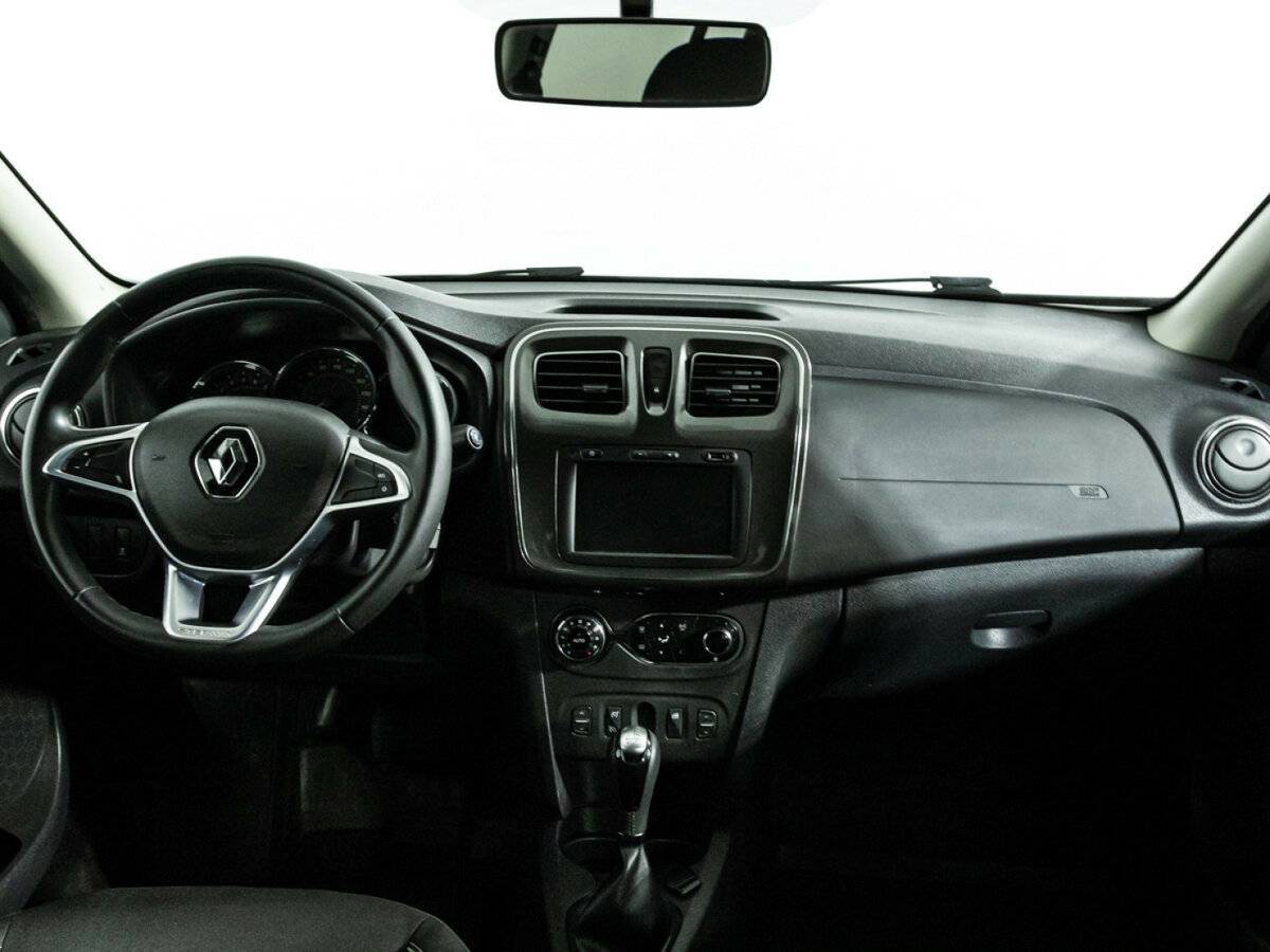 Renault Sandero с пробегом — 2019 год. Фото: #25