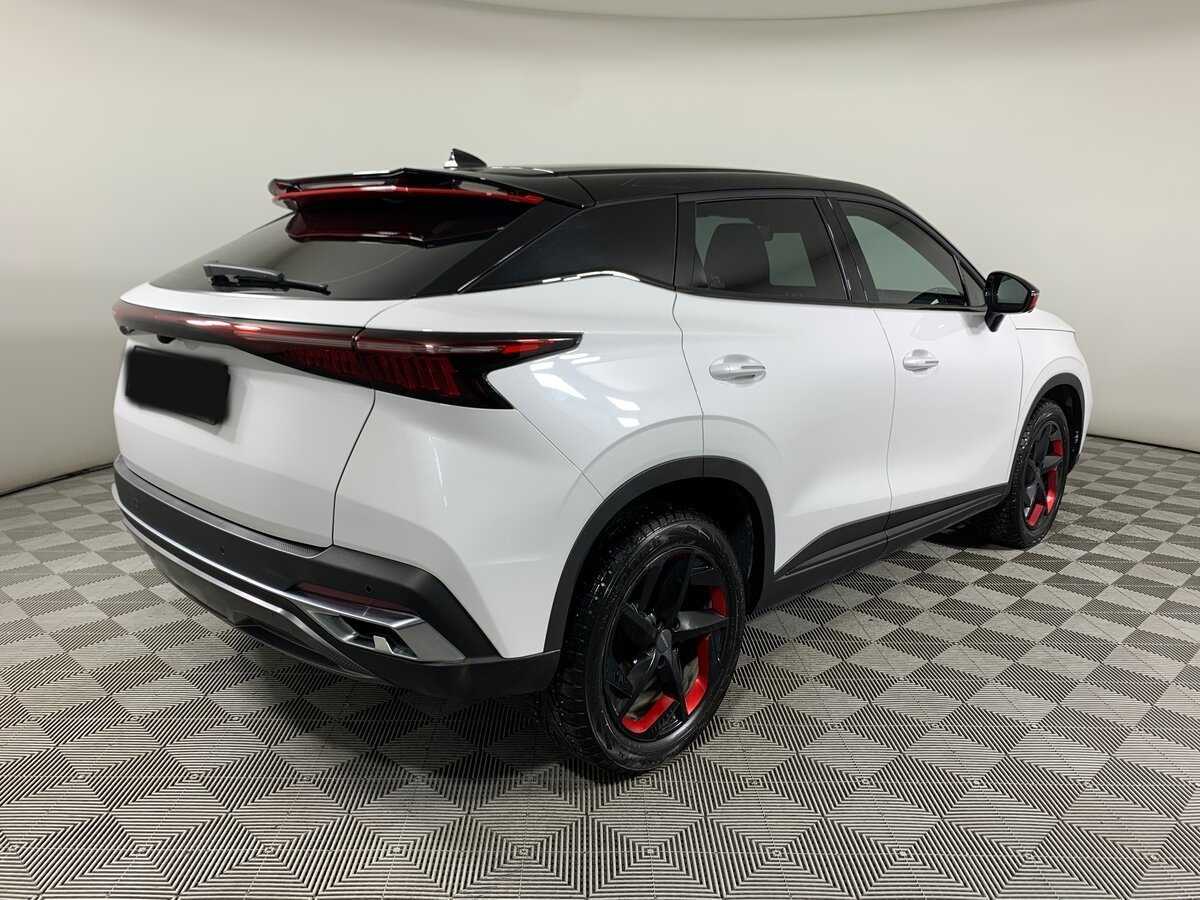 OMODA C5 с пробегом — 2023 год. Фото: #4