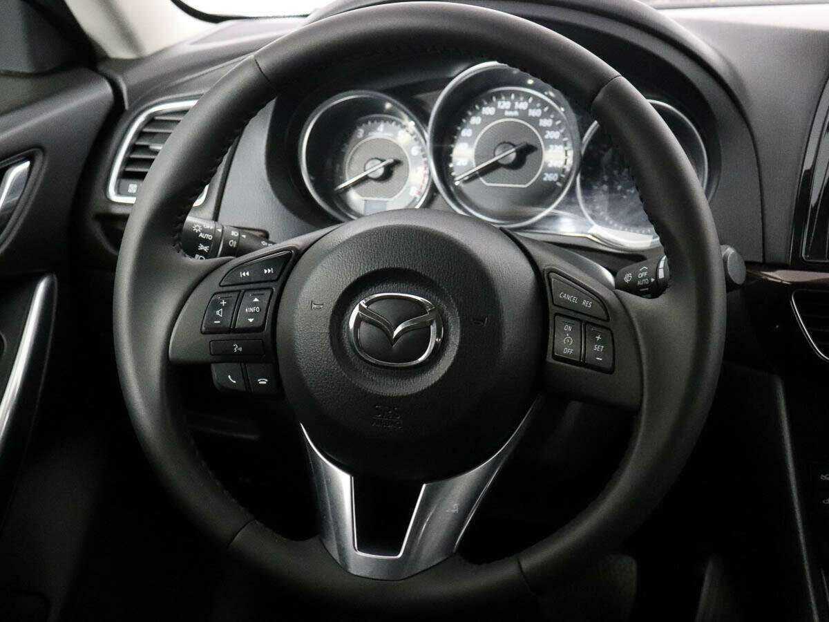 Mazda 6 с пробегом — 2014 год. Фото: #11