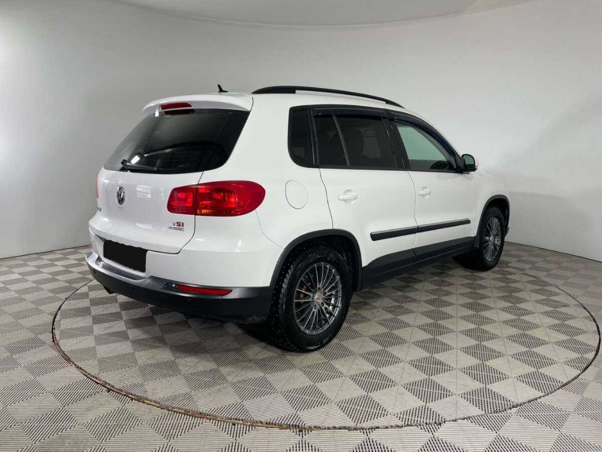 Volkswagen Tiguan с пробегом — 2013 год. Фото: #3