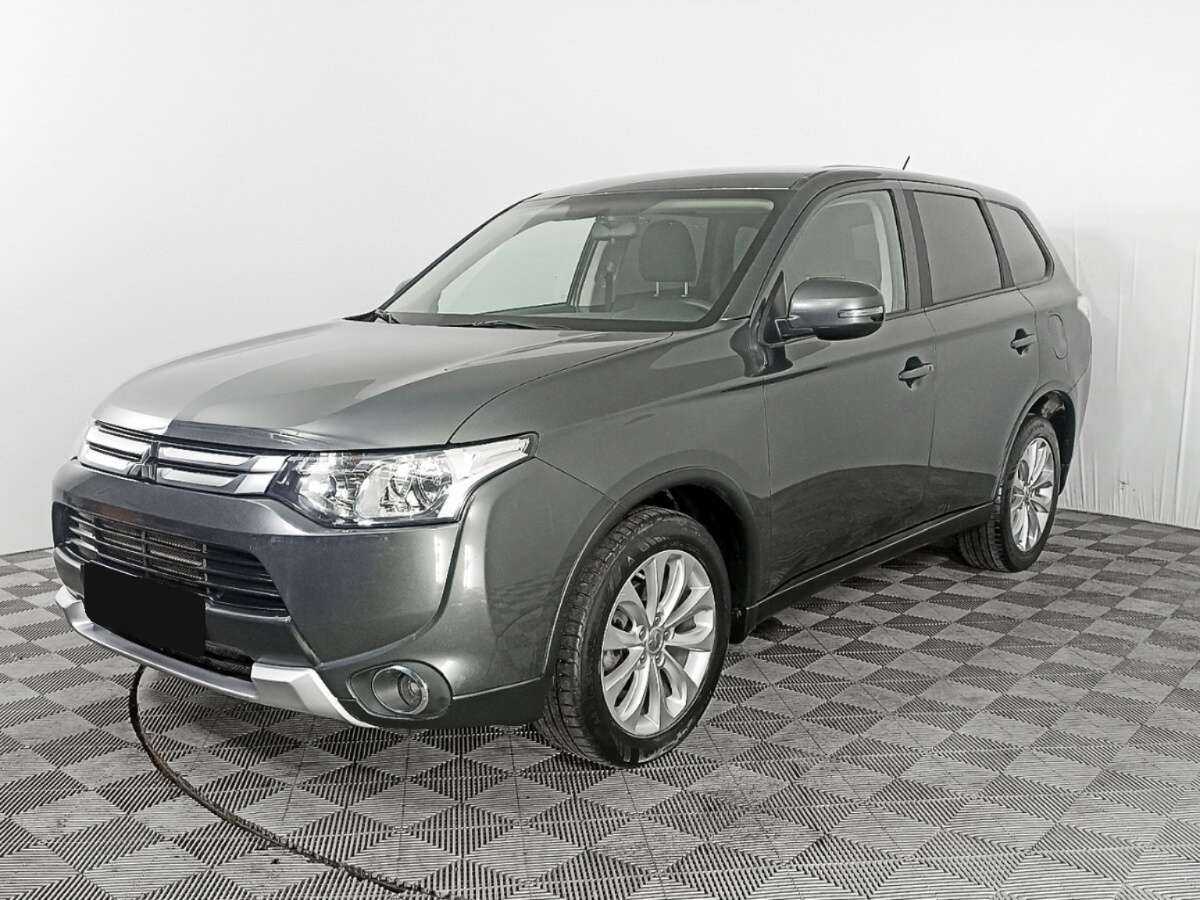 Mitsubishi Outlander с пробегом — 2014 год. Посмотреть фото