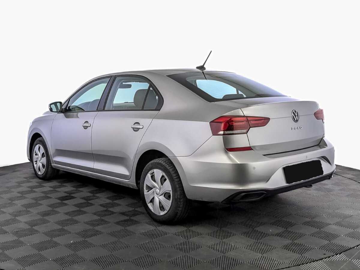 Volkswagen Polo с пробегом — 2021 год. Фото: #6