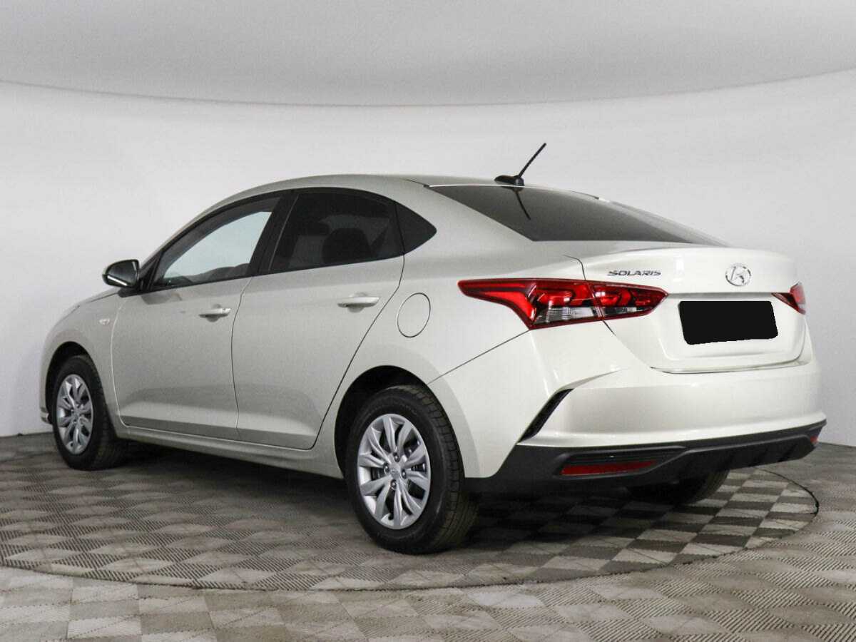 Hyundai Solaris с пробегом — 2020 год. Фото: #6