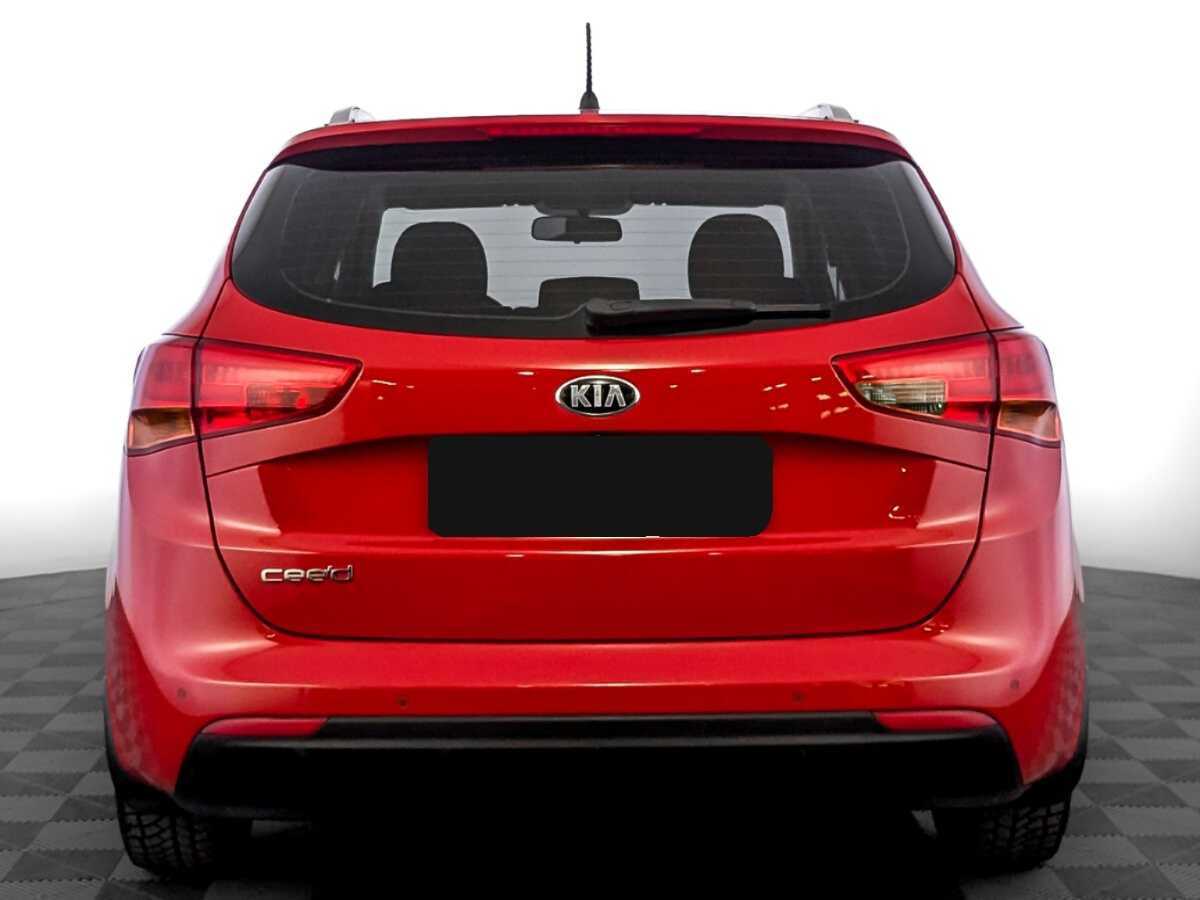 Kia Ceed с пробегом — 2014 год. Фото: #5