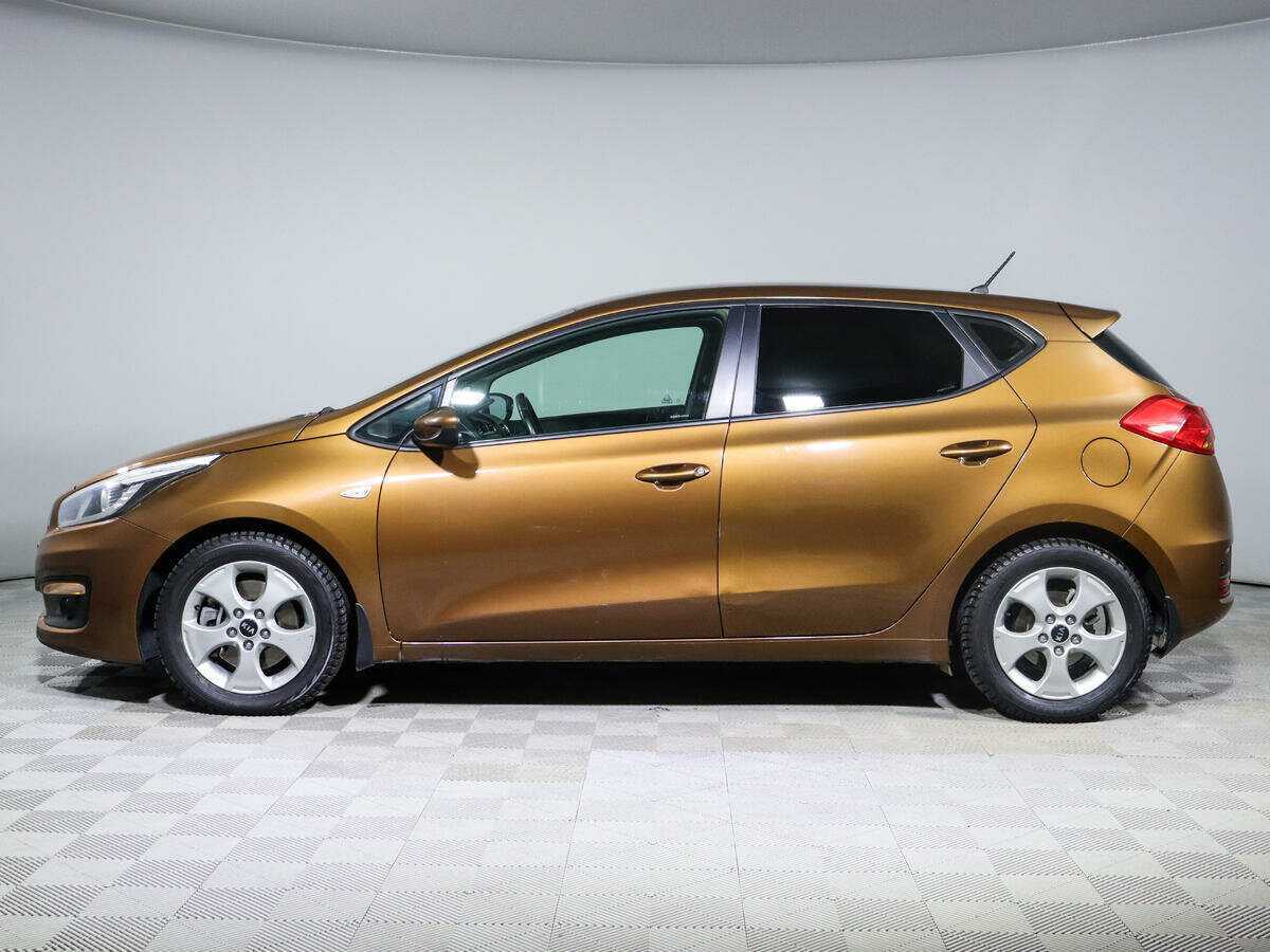 Kia Ceed с пробегом — 2015 год. Фото: #7