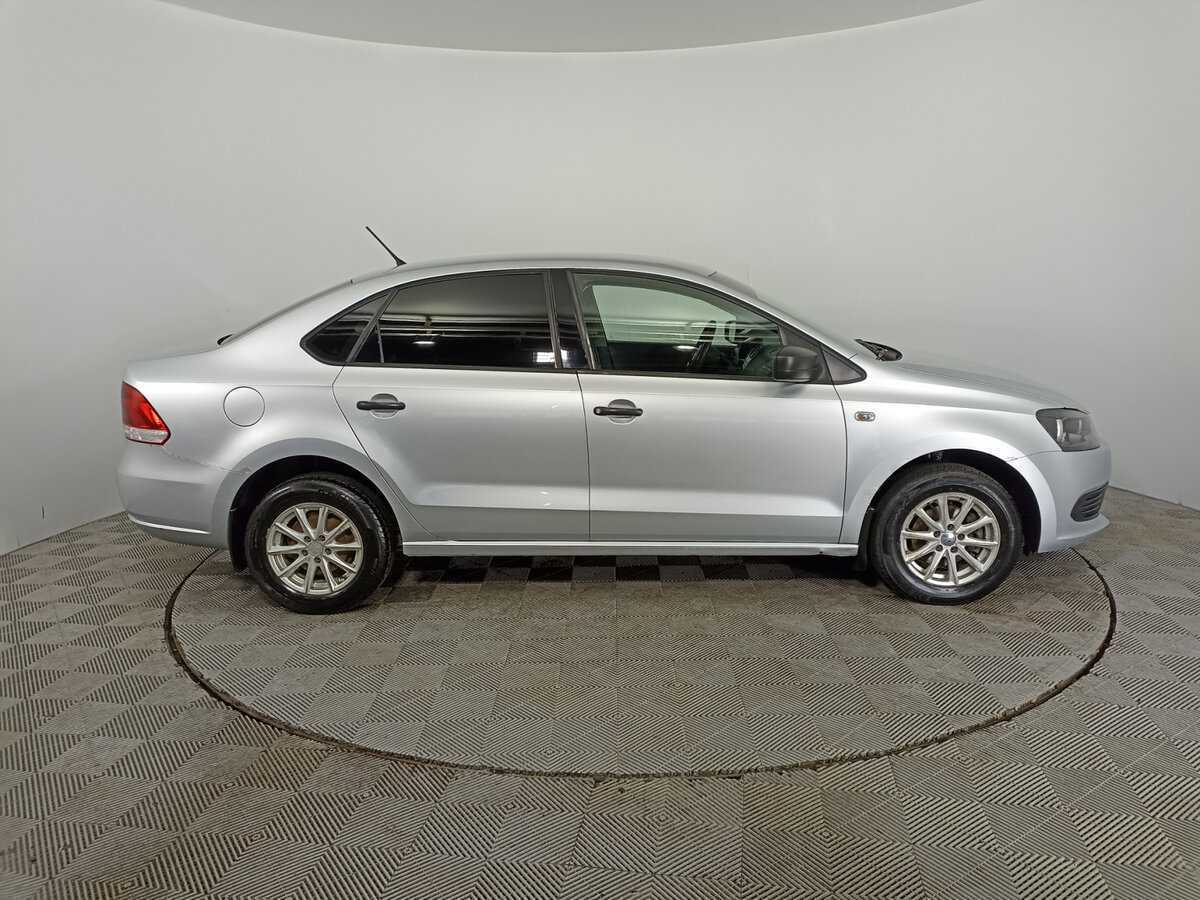 Volkswagen Polo с пробегом — 2014 год. Фото: #3