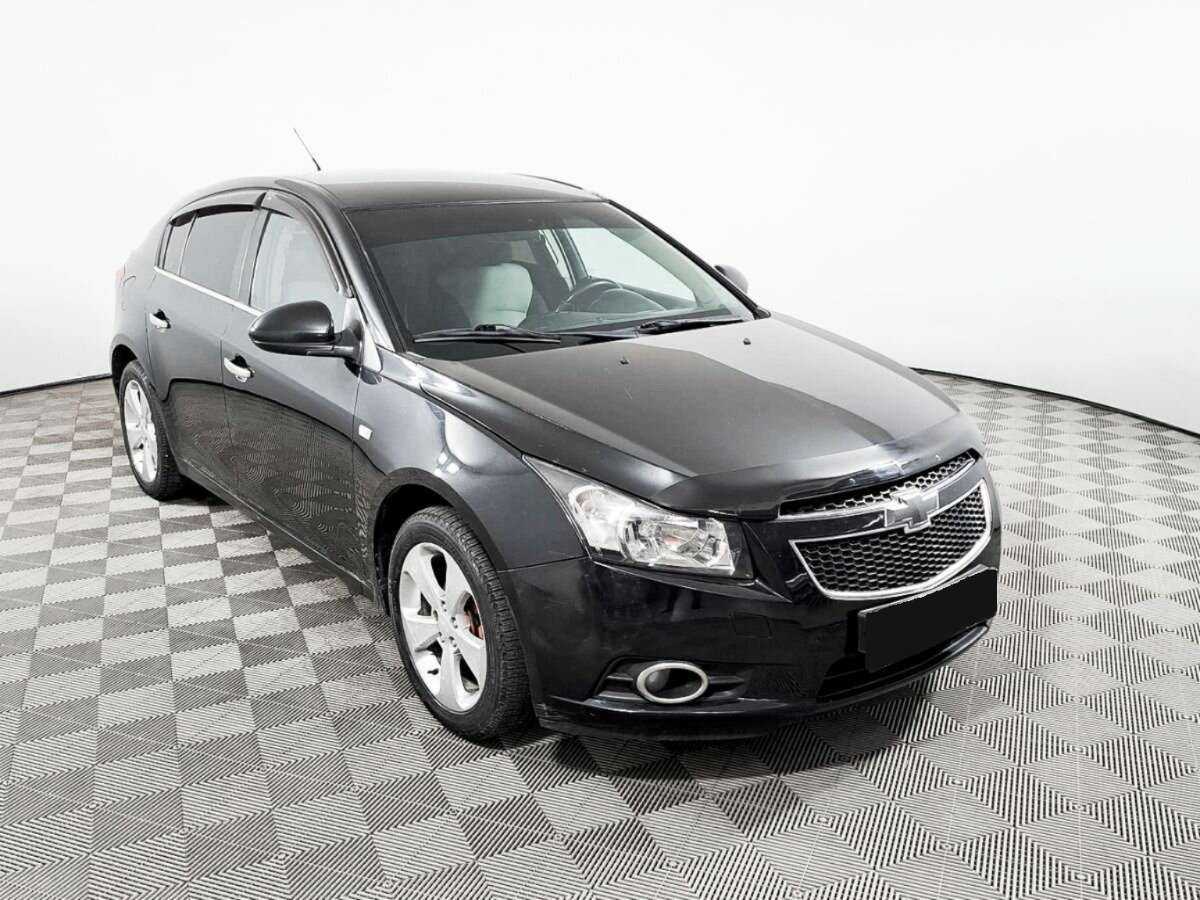 Chevrolet Cruze с пробегом — 2012 год. Фото: #2