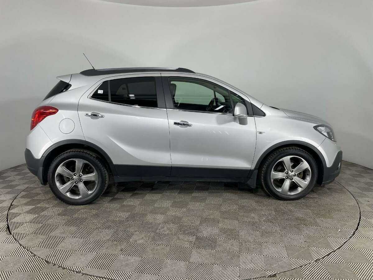 Opel Mokka с пробегом — 2014 год. Фото: #3